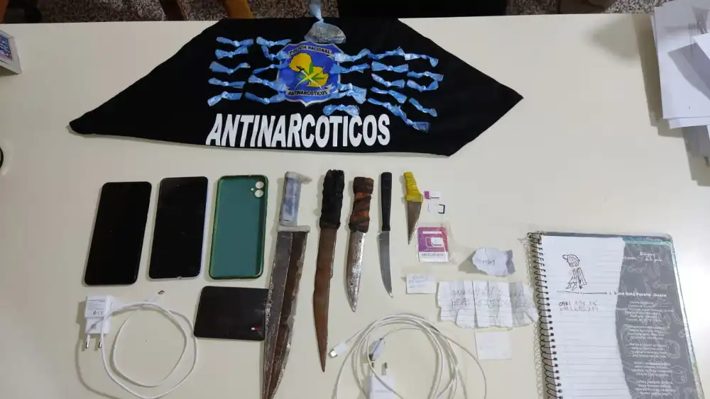 Decomisan armas, celulares y cocaína en la cárcel de Concepción