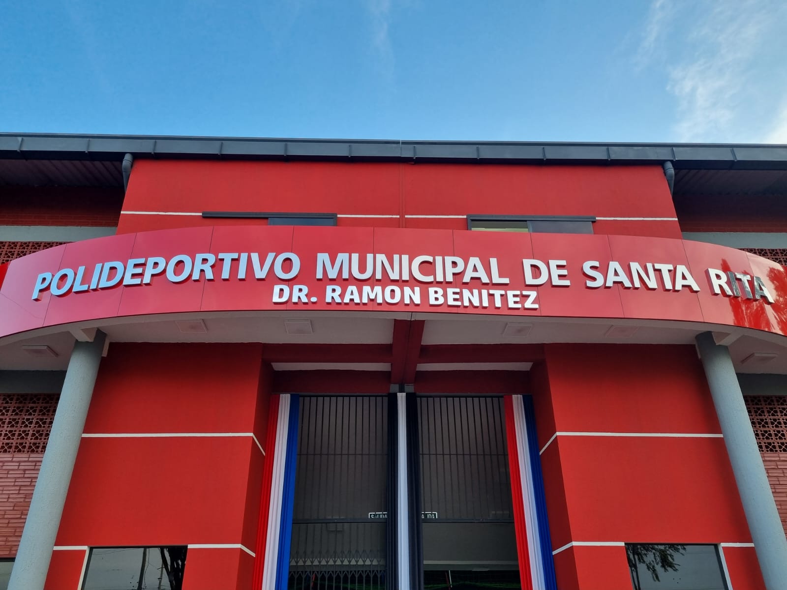 Polideportivo de Santa Rita, Alto Paraná lleva nombre de médico pedrojuanino
